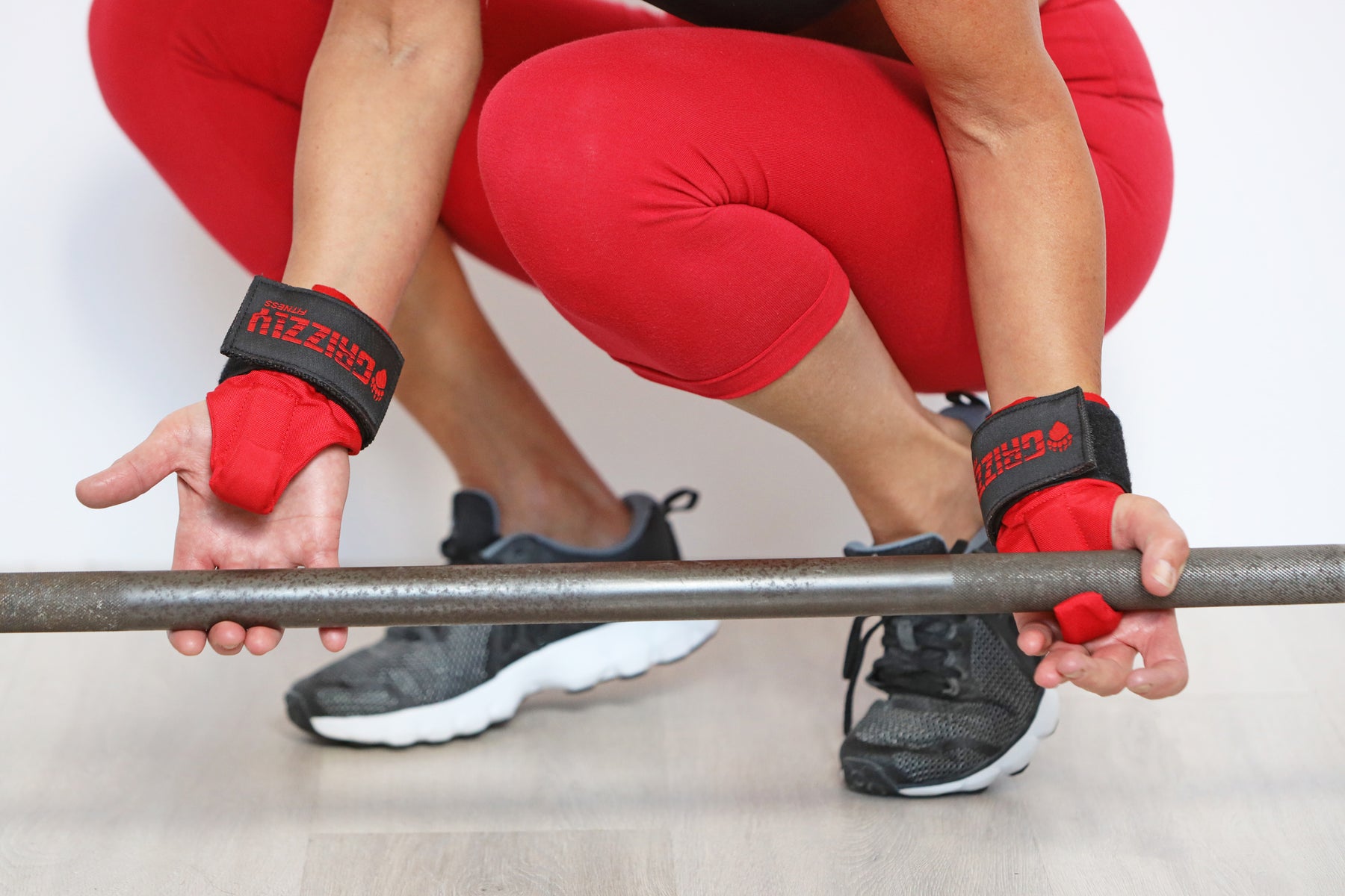 1 ton hooks weight training Grizzly Fitness Premium Weight Lifting Hooks with Neoprene Wrist Wraps for  Men and Women (One-Size Pair)